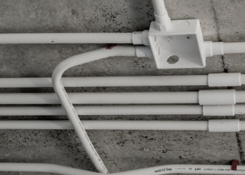conduit on ceiling